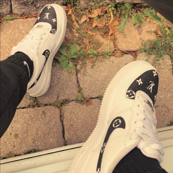 Meet your Posher, Tristan - Picture 1 of 1